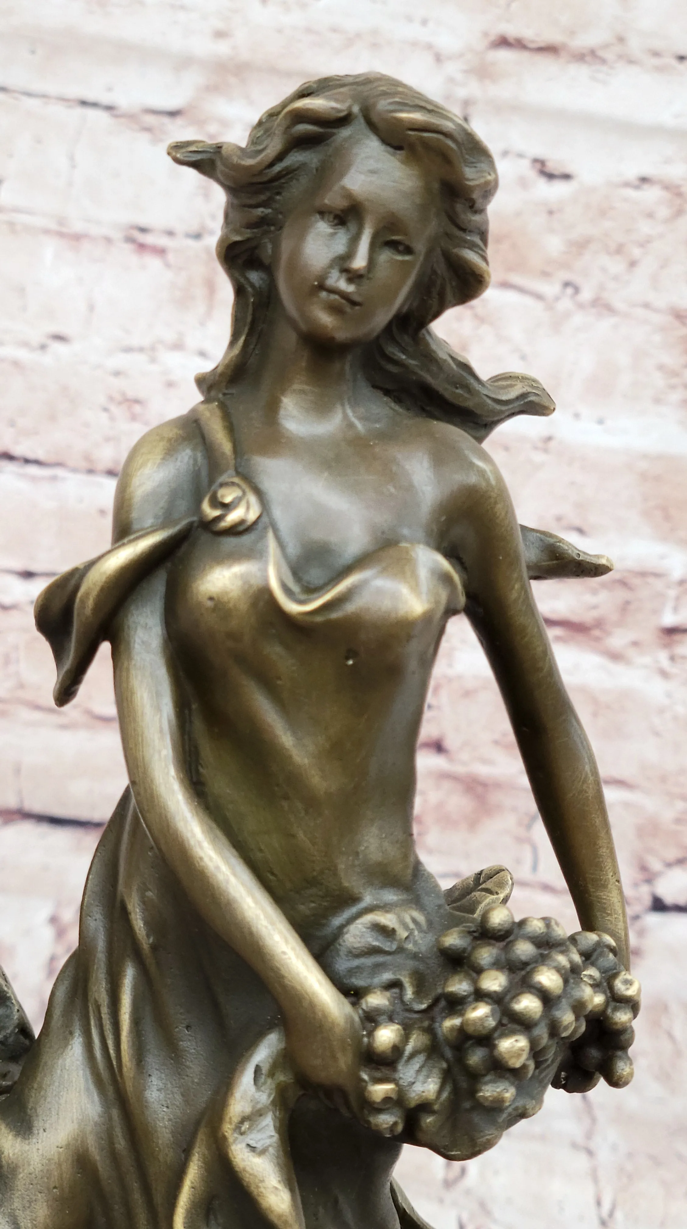 Bronze Sculpture of a Girl Harvesting Grapes - Wine Bacchus Dionysus Art Deco