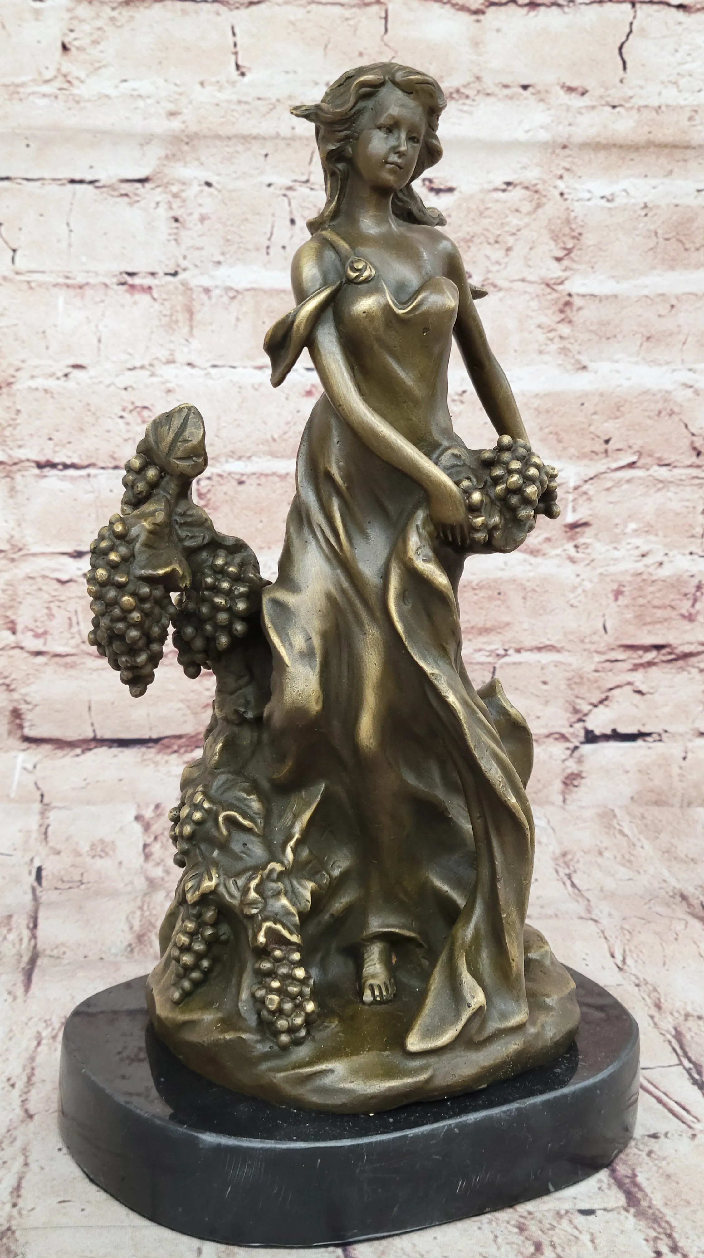 Bronze Sculpture of a Girl Harvesting Grapes - Wine Bacchus Dionysus Art Deco