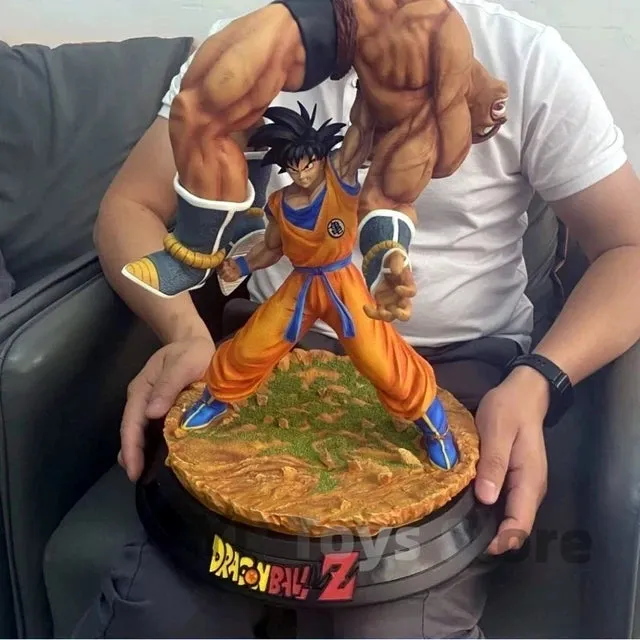 DBZ Goku vs Nappa Iconic FIght Scene Final Pose Figurine| 42 CM |