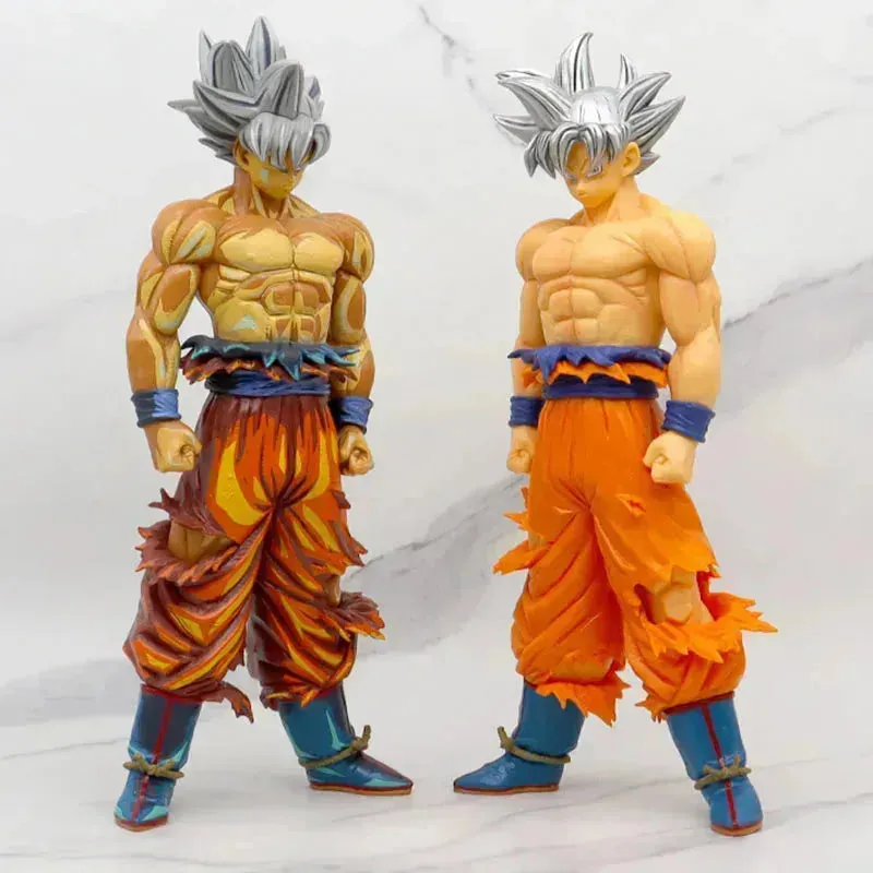 Dragon Ball Z Ultra Instinct Goku Figurine (30 cm)