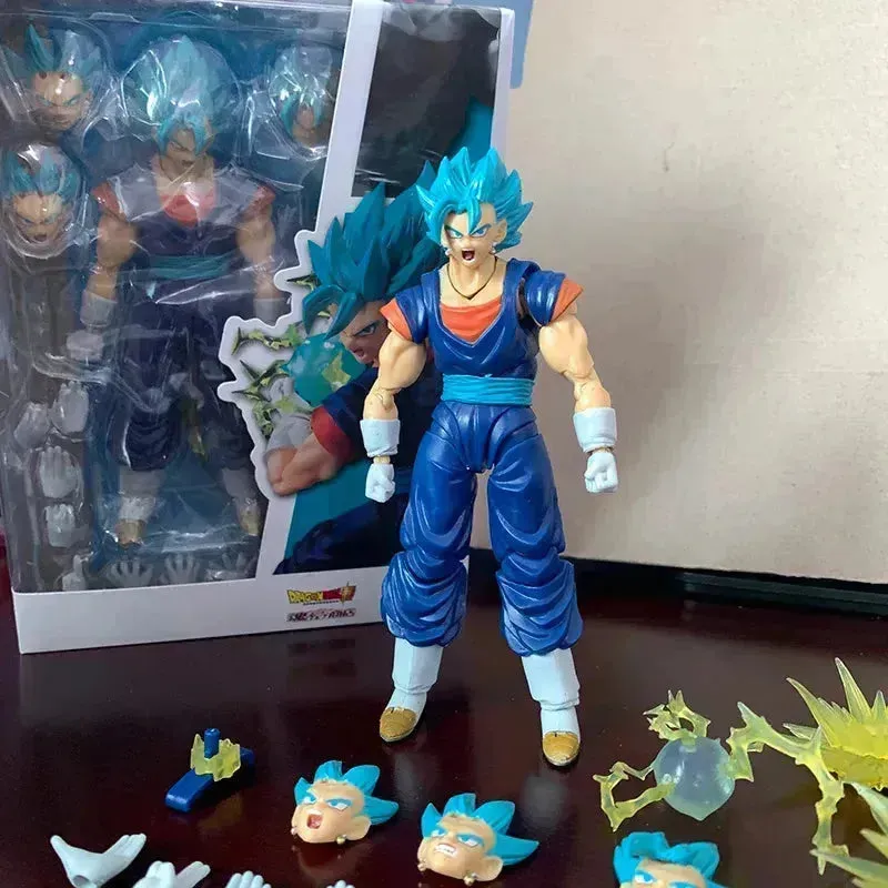 Dragon Ball Z Vegito Action Figurine (15 cm)