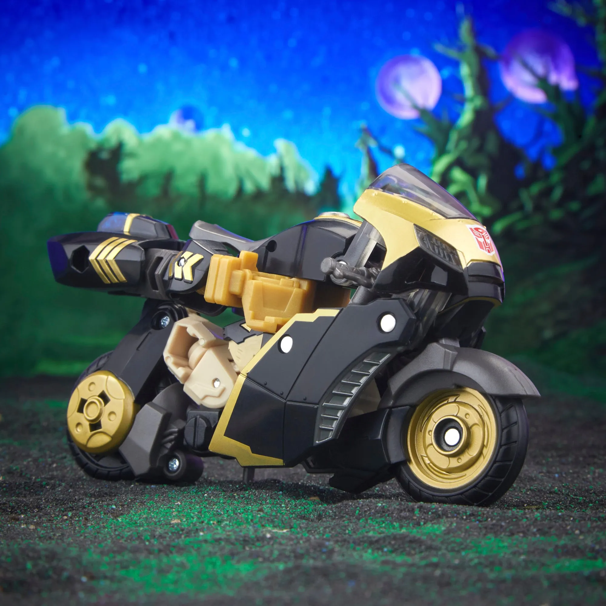 Transformers Legacy Evolution Animated Universe Prowl